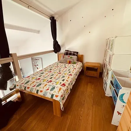 Lägenhet Loft Vue Sur D'annecy Et Montagnes